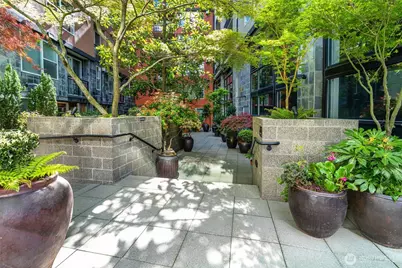 2607 Western Avenue #452, Seattle, WA 98121 - Photo 22