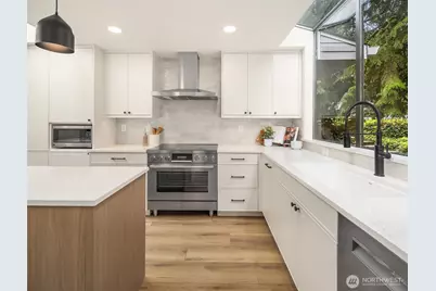 9504 Odin Way, Bothell, WA 98011 - Photo 10