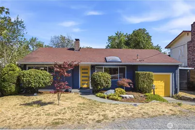 4634 S Gazelle Street, Seattle, WA 98118 - Photo 1