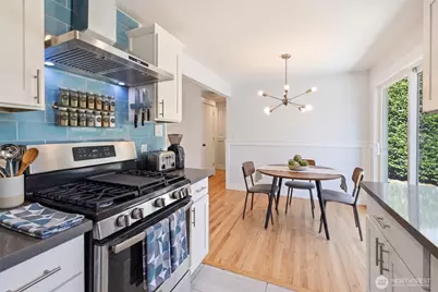 4634 S Gazelle Street, Seattle, WA 98118 - Photo 6