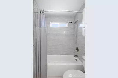 4634 S Gazelle Street, Seattle, WA 98118 - Photo 16