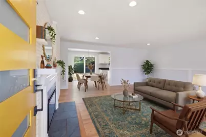 4634 S Gazelle Street, Seattle, WA 98118 - Photo 2