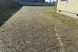 1910 Bay Ave, Ocean Park, WA 98640 - Photo 28