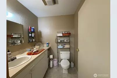 1910 Bay Avenue, Ocean Park, WA 98640 - Photo 12