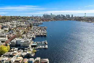 2321 Fairview Ave E, Seattle, WA 98102 - Photo 8