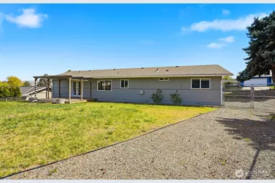 207 Palmer Drive, Selah, WA 98942 - Photo 26
