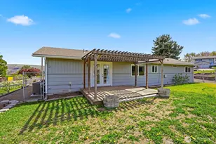 207 Palmer Dr, Selah, WA 98942 - Photo 24