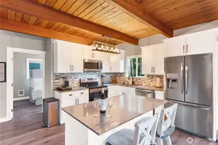 61 E Orchard Beach Dr, Grapeview, WA 98546 - Photo 6