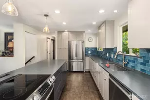 6416 170th Pl SW, Edmonds, WA 98026 - Photo 10