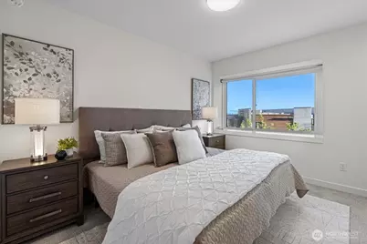 2310 W Newton Street, Seattle, WA 98199 - Photo 14