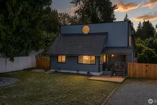 9515 208th Ave E, Bonney Lake, WA 98391 - Photo 2