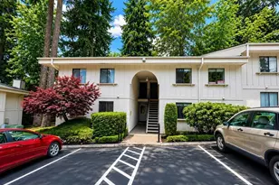 12734 NE 116th Ln, Kirkland, WA 98034 - Photo 10