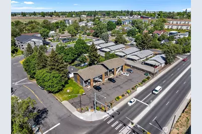 3123 E Carlisle Avenue, Spokane, WA 99207 - Photo 12