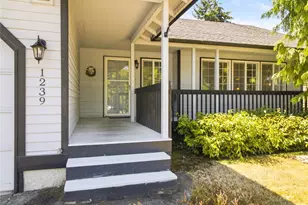 1239 S 236th Pl, Des Moines, WA 98198 - Photo 2