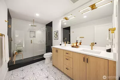 1504 N 100th Street, Seattle, WA 98133 - Photo 10