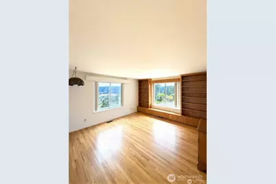 2305 126th Avenue Ct E, Edgewood, WA 98374 - Photo 10
