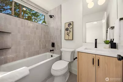 1506 N 100th Street, Seattle, WA 98133 - Photo 12
