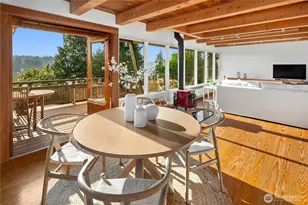 15539 Washington Ave NE, Bainbridge Island, WA 98110 - Photo 10