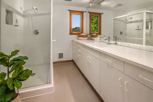 15539 Washington Ave NE, Bainbridge Island, WA 98110 - Photo 22