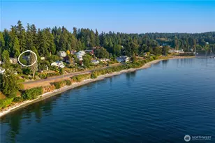 15539 Washington Ave NE, Bainbridge Island, WA 98110 - Photo 2