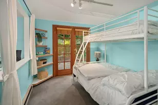 15539 Washington Ave NE, Bainbridge Island, WA 98110 - Photo 26