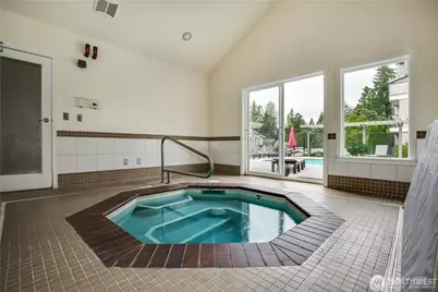 11313 NE 128th Street #101, Kirkland, WA 98034 - Photo 18