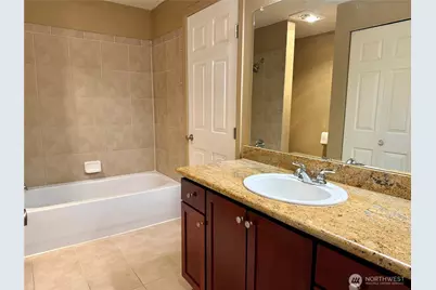 23816 12th Place S #405, Des Moines, WA 98198 - Photo 12