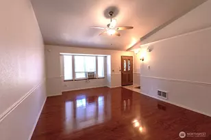 7026 66th Ave NE, Marysville, WA 98270 - Photo 6