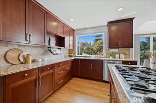13408 SE 85th St, Newcastle, WA 98059 - Photo 12