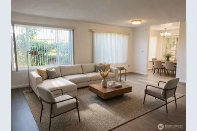 8848 Interlake Avenue N, Seattle, WA 98103 - Photo 4
