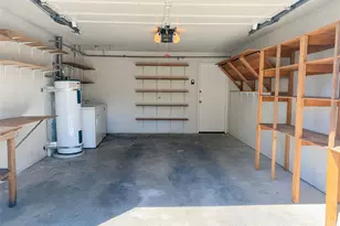 8848 Interlake Ave N, Seattle, WA 98103 - Photo 26