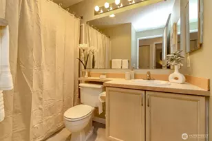 949 Aberdeen Ave NE, Renton, WA 98056 - Photo 18