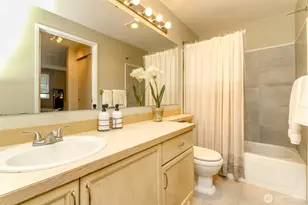 949 Aberdeen Ave NE, Renton, WA 98056 - Photo 22