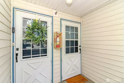 949 Aberdeen Avenue NE #C107, Renton, WA 98056 - Photo 4