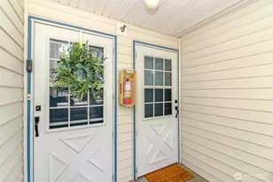 949 Aberdeen Ave NE, Renton, WA 98056 - Photo 4