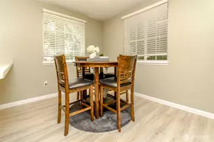 949 Aberdeen Ave NE, Renton, WA 98056 - Photo 10