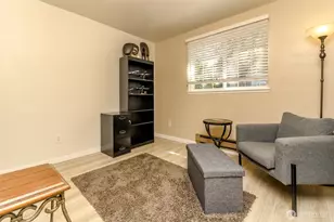 949 Aberdeen Ave NE, Renton, WA 98056 - Photo 26
