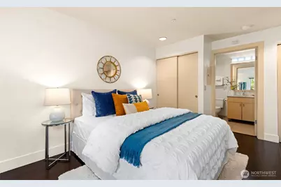 1711 E Olive Way #308, Seattle, WA 98102 - Photo 12