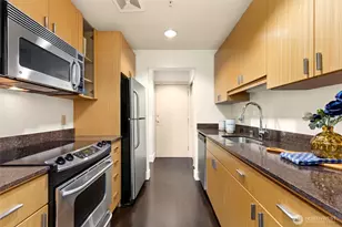 1711 E Olive Wy, Seattle, WA 98102 - Photo 12