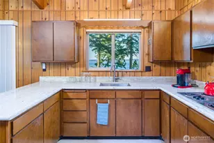 1368 Channel Rd, Lopez Island, WA 98261 - Photo 10