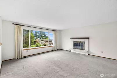1127 SW Fairhaven Drive, Oak Harbor, WA 98277 - Photo 6