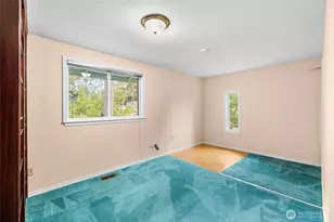 1127 SW Fairhaven Dr, Oak Harbor, WA 98277 - Photo 18