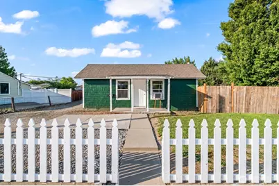 1014 Cherry Street, Wenatchee, WA 98801 - Photo 1