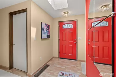 1111 S 249th Place, Des Moines, WA 98198 - Photo 4