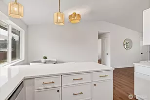 20411 Church Lake Rd E, Bonney Lake, WA 98391 - Photo 12