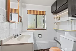 912 E Cherry Hill St, Kent, WA 98030 - Photo 28