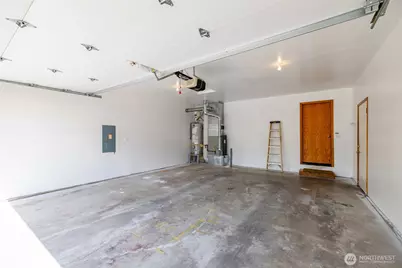 2209 24th Street, Anacortes, WA 98221 - Photo 34