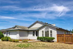 972 E Spruce St, Sequim, WA 98382 - Photo 4