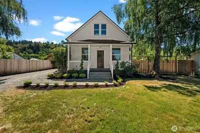 1408 12th Avenue SE, Puyallup, WA 98372 - Photo 1
