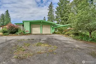 8209 144th Pl SE, Newcastle, WA 98059 - Photo 16